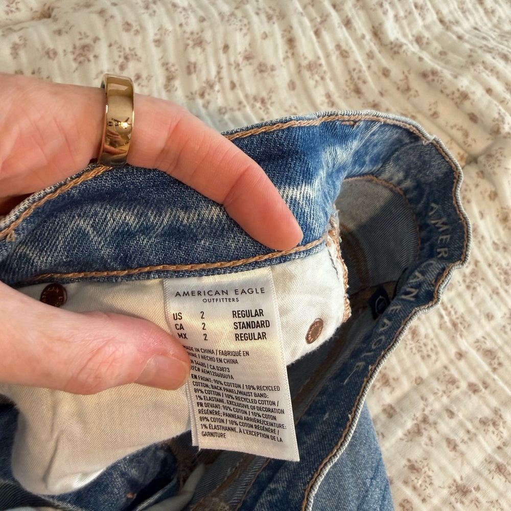 American Eagle Ripped Straight-Leg Blue Jeans - Picture 3 of 8
